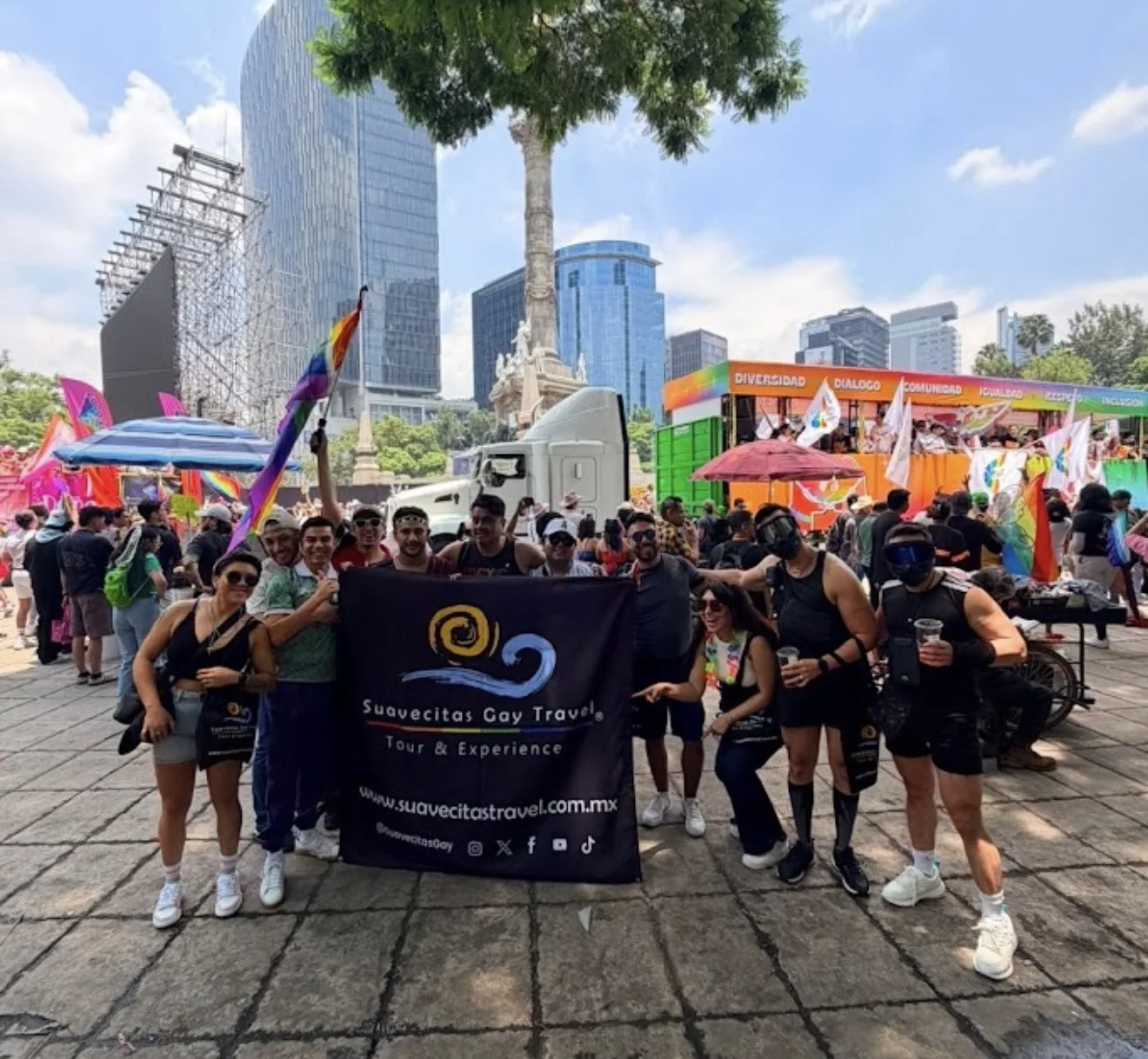 Suavecitas Gay Travel